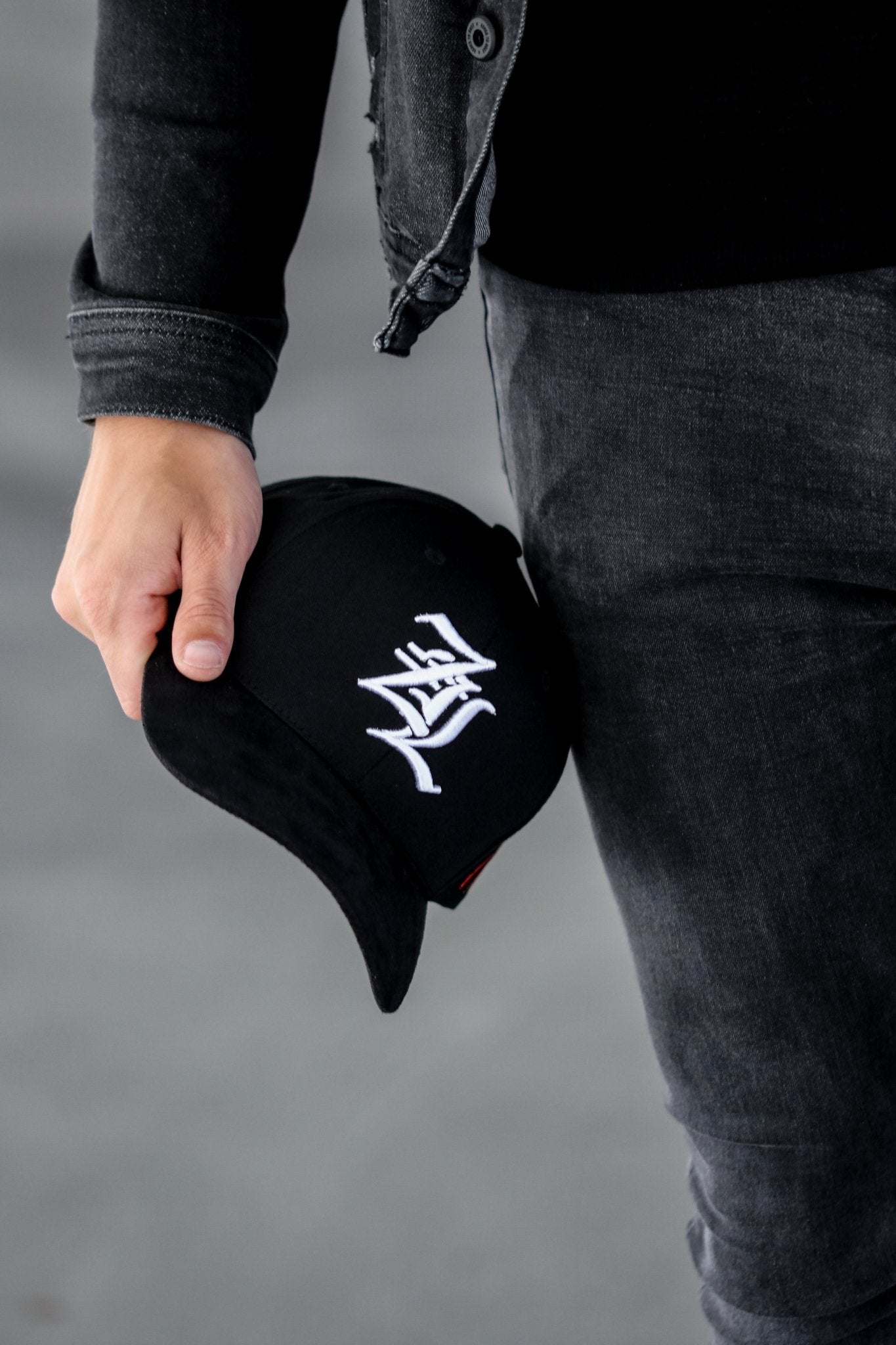 ZL MONOGRAM CAP | BLACK - SPEECHLEZ